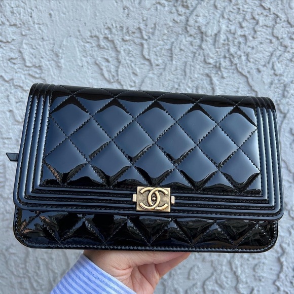 CHANEL Handbags - ❌SOLD❌Authentic Chanel Classic Black patent leather Leboy Wallet on Chain in RHW